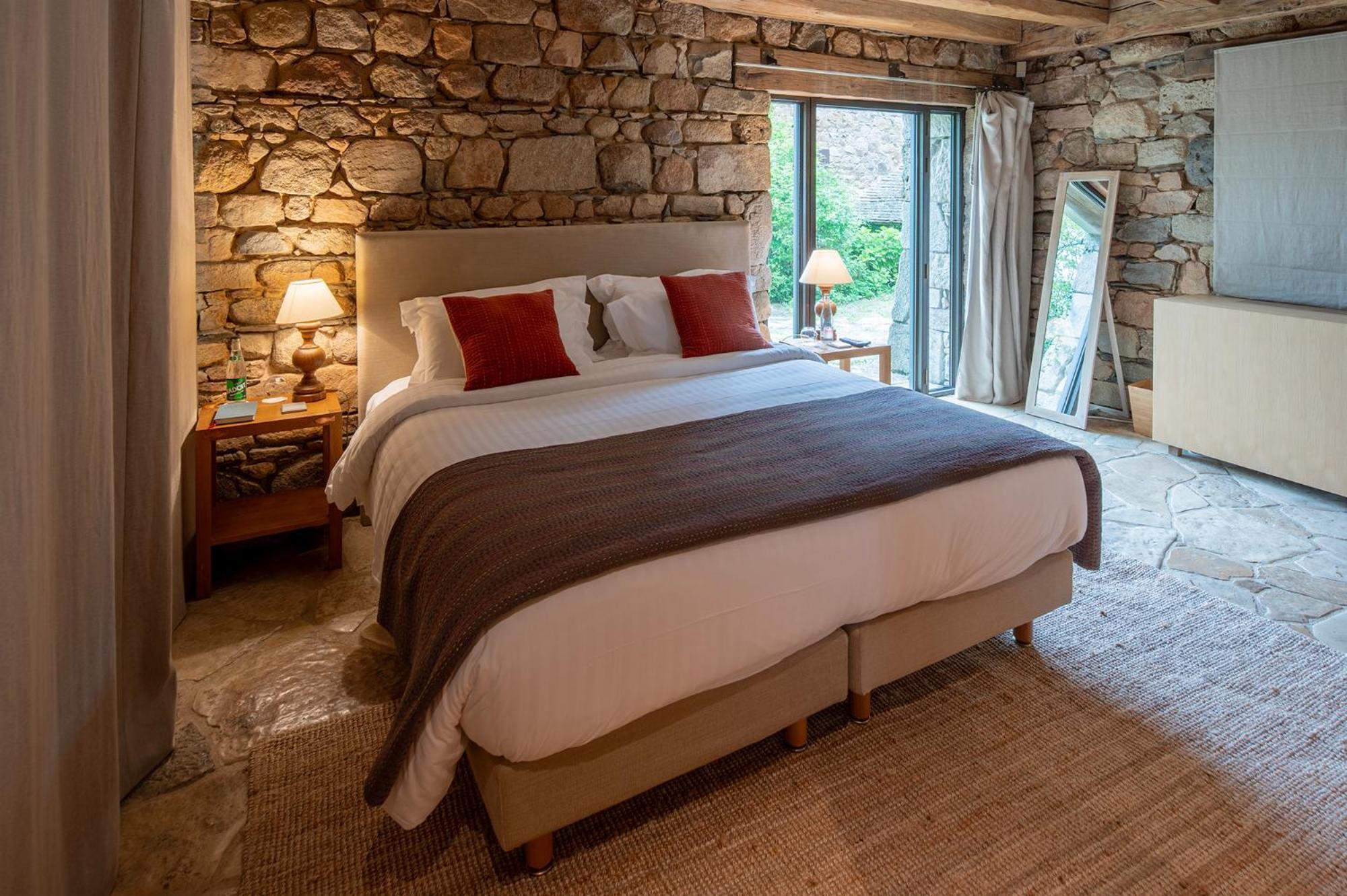 Hotel Domaine Des Etangs, Auberge Resorts Collection Massignac Bilik gambar